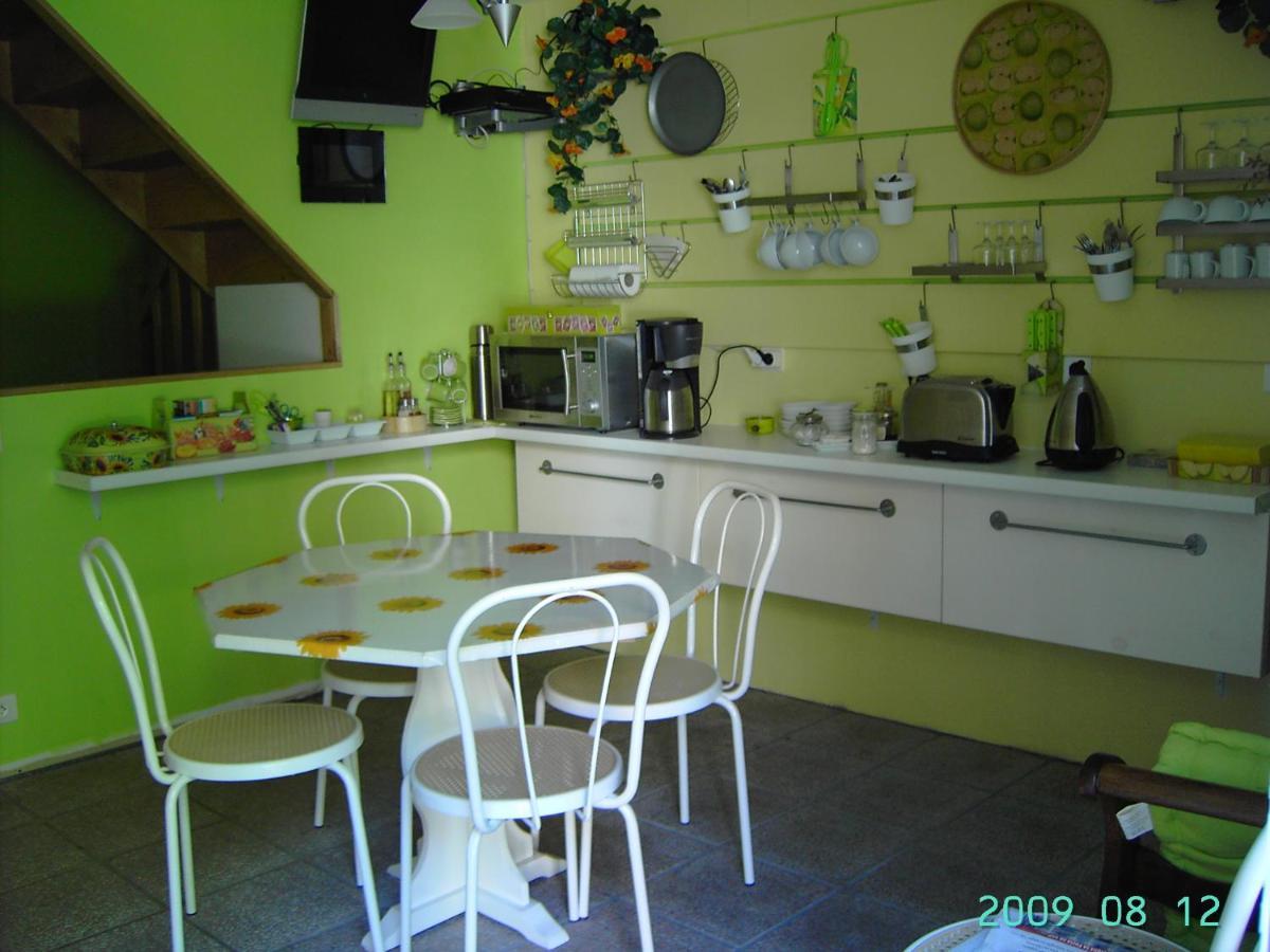 Chambres D'Hotes Au Grillon Dort Moustey Exterior foto