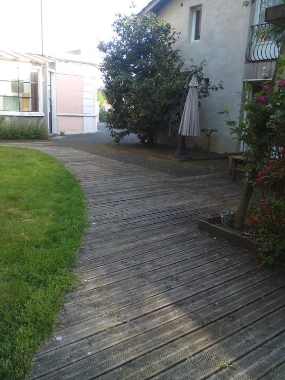 Chambres D'Hotes Au Grillon Dort Moustey Exterior foto